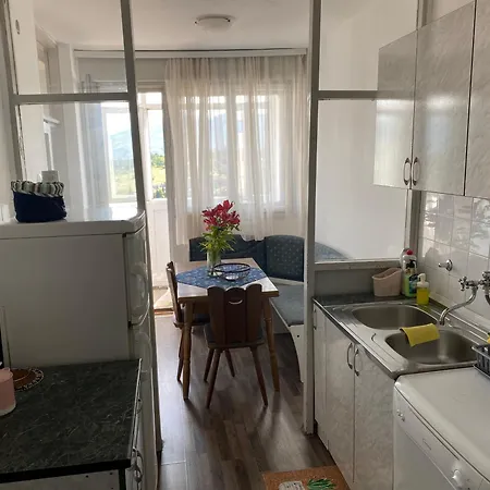 Happy Apartamento Podgorica